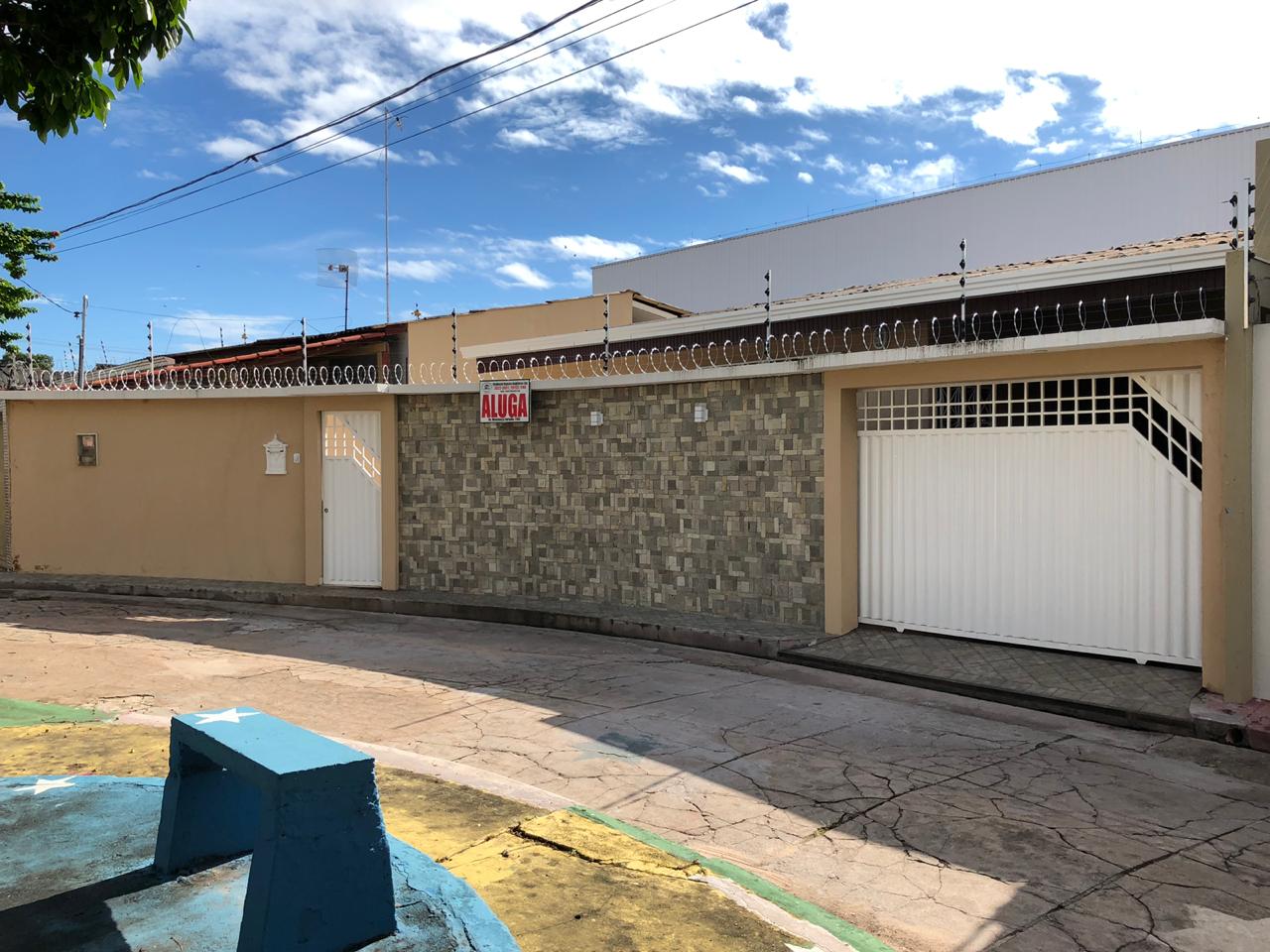 Av. Mendonça Furtado, Morada Tropical – casa 7